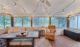 6370 Fairview Rd, Austintown, OH 44515