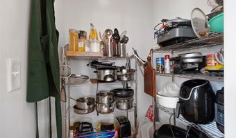 2700 Sumner St, Airville, PA 15203