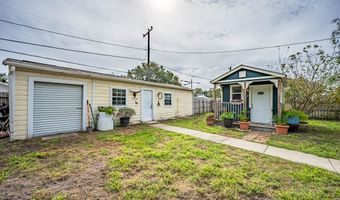 444 W Wheeler Ave, Aransas Pass, TX 78336