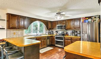 18 Sherri Dr, North Providence, RI 02911