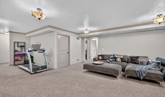 1361 Sawtooth St, Chubbuck, ID 83202