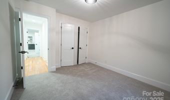 4901 Pine Ridge Rd, Charlotte, NC 28226