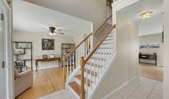 8 Avalon Ave, Barnegat, NJ 08005