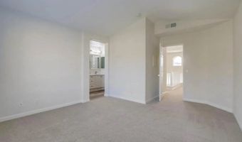 3717 Ruette De Vl, San Diego, CA 92130
