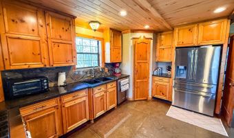 8667 W Hardwood Rd, Atoka, OK 74525