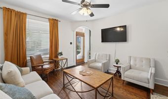 212 W 3rd Ave, Columbus, OH 43201