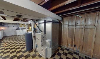 406 Giles Pl, Albert Lea, MN 56007