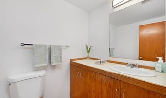 421 Bellevue Ave 2A, Newport, RI 02840