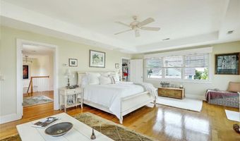 33 Withington Rd, Narragansett, RI 02882