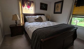 730 E DIVISION St, Dover, DE 19901
