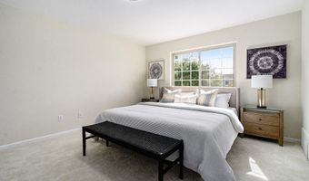 5776 Cedar Ridge Dr, Ann Arbor, MI 48103