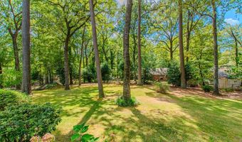 2003 Lynnwood Dr, Benton, AR 72015