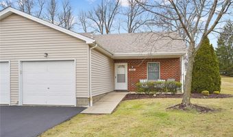 519 Wilcox Rd B, Austintown, OH 44515