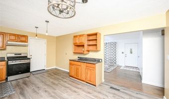 577 Catalina Dr, Akron, OH 44319