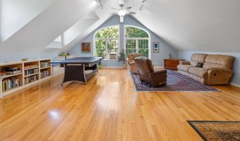 4 Spencer Rd, Hanover, NH 03755