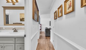 239 Cape May Ave, Bayville, NJ 08721