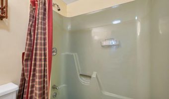 30 Chapman Cir, Campton, NH 03223