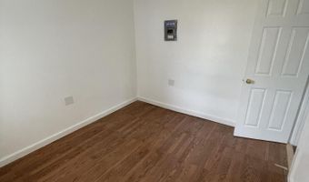 215 N MESA VERDE Ave, Aztec, NM 87410