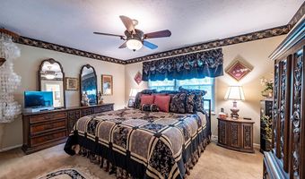 911 BENCHMARK Dr, Albany, GA 31721