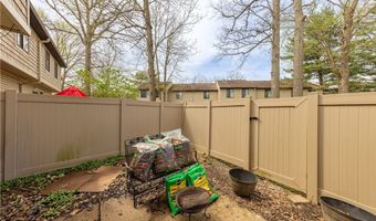 10219 Spinnaker Run, Aurora, OH 44202