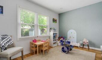 1615 S Kaspar Ave, Arlington Heights, IL 60005