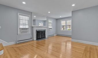 74 Leslie St, Cranston, RI 02910