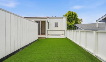 2011 Dolphin Dr, Aptos, CA 95003