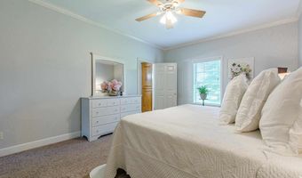 1030 El Dorado Rd, Benton, AR 72019