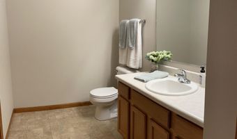 230 Broadmore Cir, Angola, IN 46703