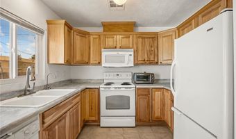 3529 Gloria Ave, Bullhead City, AZ 86442
