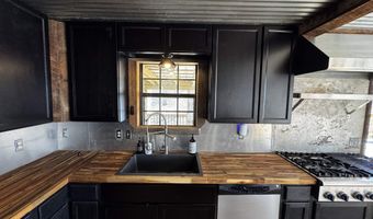 469 Taylor Bay Rd, Augusta, AR 72006