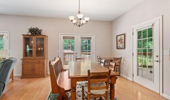 95 Cherokee Ave, Andrews, NC 28901
