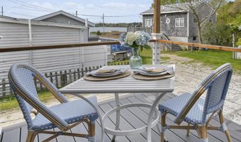 11 Thompson Rd 11, Bourne, MA 02532
