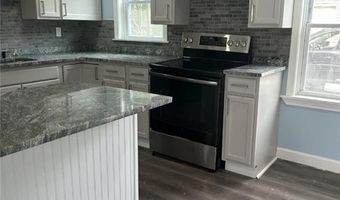 30 Harris St, Coventry, RI 02816