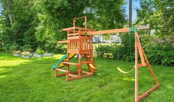 5842 Lynn Dr, Allendale, MI 49401