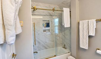 2344 KENDERTON Ave, Abington, PA 19001