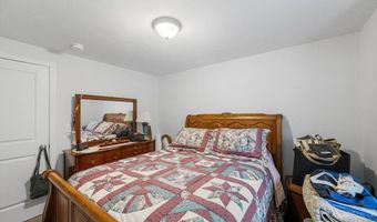 45 Chestnut St, Athol, MA 01331