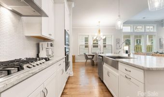 521 Belton St, Charlotte, NC 28209