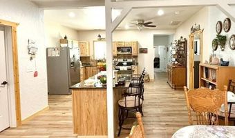 102 Doporto Ct, Carlsbad, NM 88220