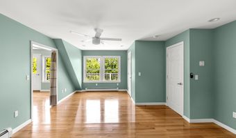 9 Hounds Way, Bath, ME 04530