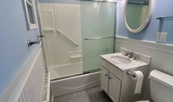 430 Huckleberry Hill Rd, Avon, CT 06001