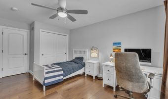 1091 Green Rd, Ann Arbor, MI 48105