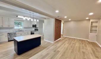 618 S Carney St, Atmore, AL 36502