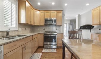50 Clemence St 50, Cranston, RI 02920