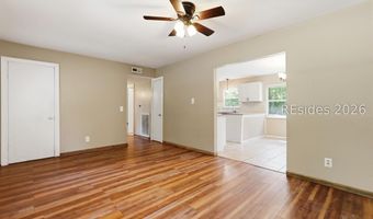 195 Bay Pines Rd, Beaufort, SC 29906