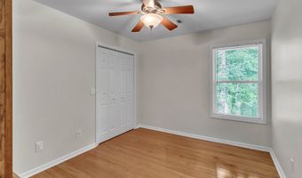 72 Christopher Cir, Alexander City, AL 35010