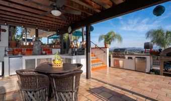 2763 W VICTORIA Dr, Alpine, CA 91901