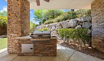 29 Soaring Bird Ct, Las Vegas, NV 89135