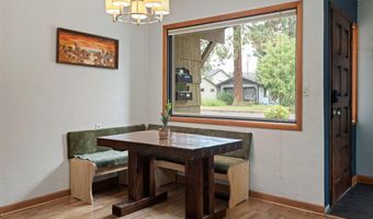 669 NE Lafayette Ave, Bend, OR 97701