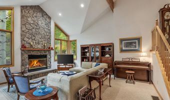 860 Deer Blvd, Avon, CO 81620